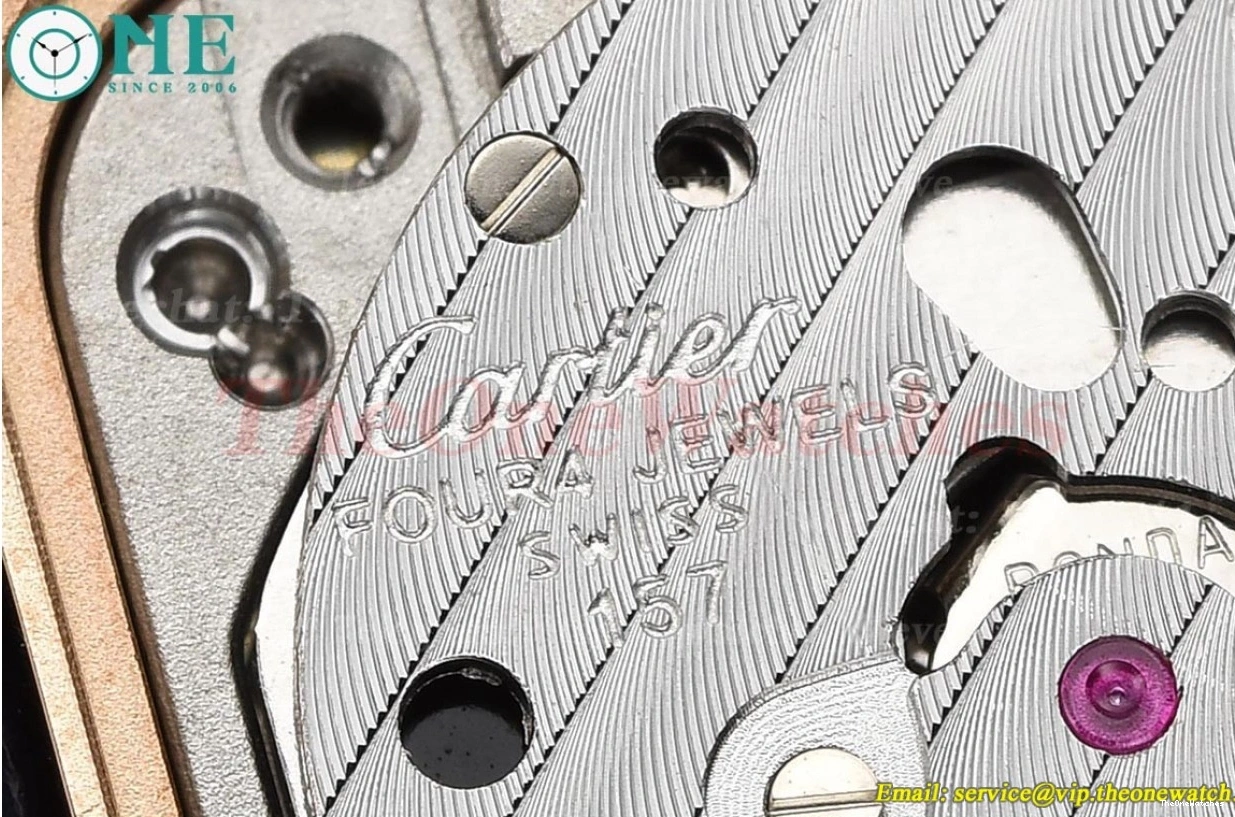 Silver 21.2mm RG Tank Blue Quartz Dial LE 8848F Française 0304